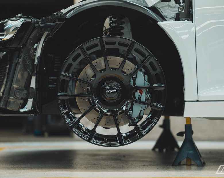 Professoinal Wheel Services 01 780px X 620px